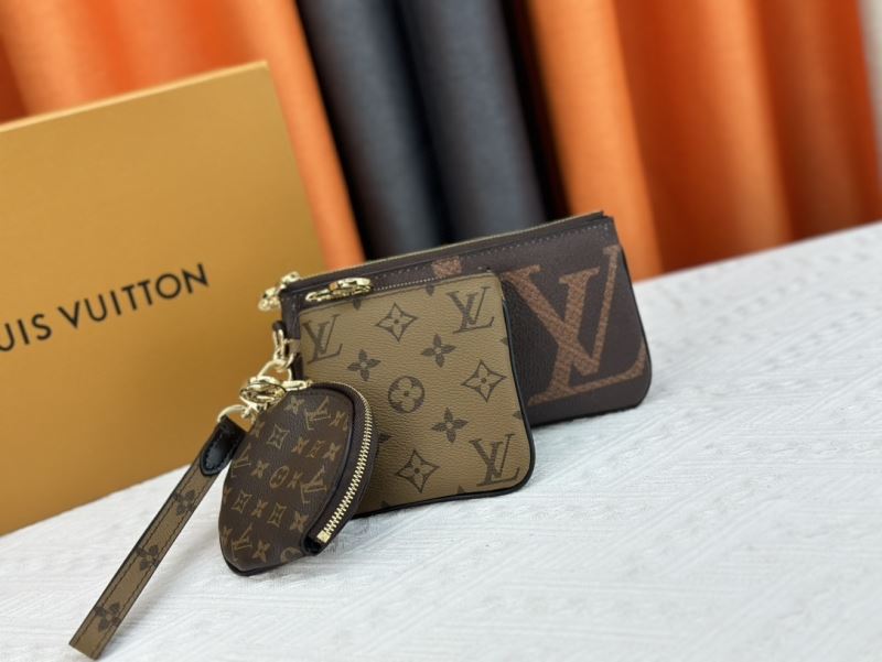 Louis Vuitton Clutch Bags